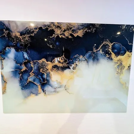 Centre-ville 90m2 Luxury Apartment Troyes