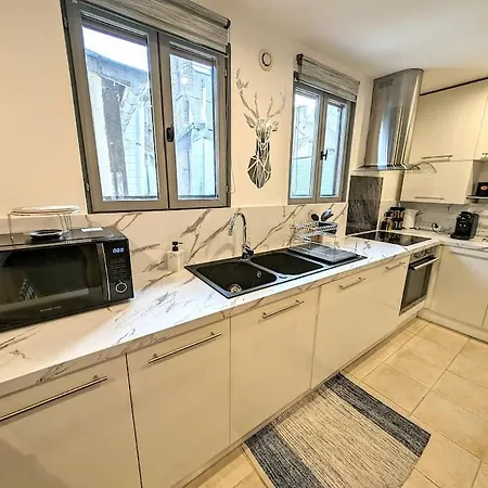 Centre-ville 90m2 Luxury تروي