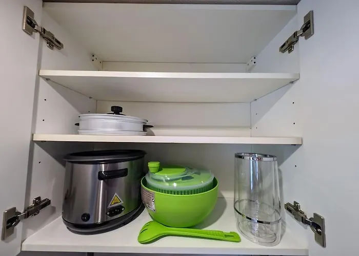 Centre-ville 90m2 Luxury Apartment *