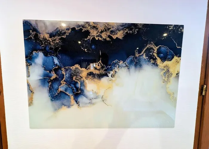 Centre-ville 90m2 Luxury Apartment Troyes